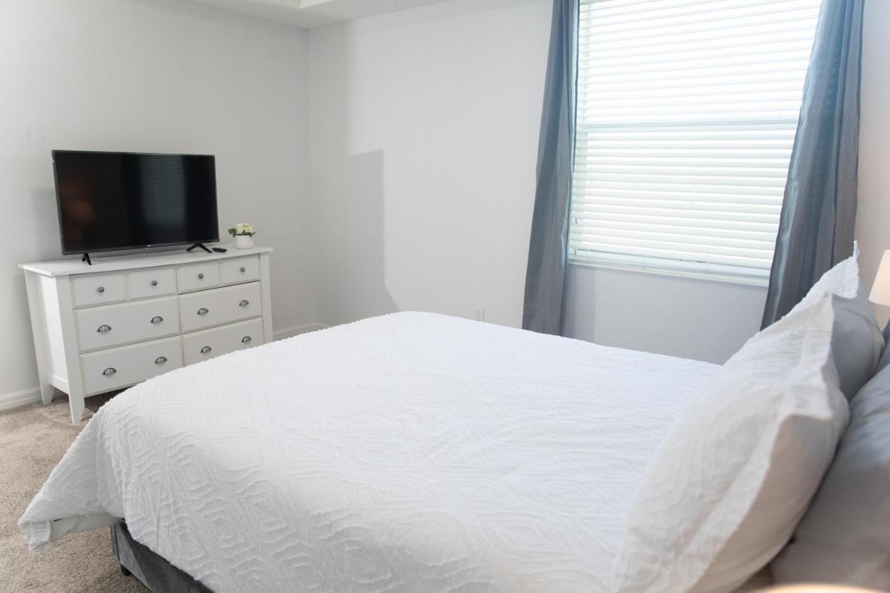 3 Bed Condo Resort 4 Miles - Disney Kissimmee Εξωτερικό φωτογραφία